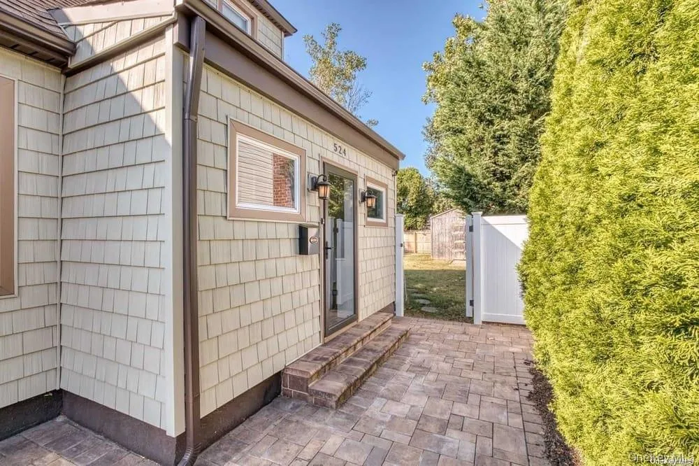 524 Central Avenue, Oyster Bay, NY, 3 Bedrooms Bedrooms, 5 Rooms Rooms,1 BathroomBathrooms,Residential Lease,Idx,Central,0,953760 524 Central Avenue, Oyster Bay, NY, 3 Bedrooms Bedrooms, 5 Rooms Rooms,1 BathroomBathrooms,Residential Lease,Idx,Central,0,953760