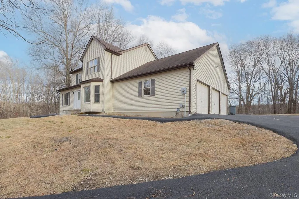 248 Bull Road, New Windsor, NY, 4 Bedrooms Bedrooms, 9 Rooms Rooms,2 BathroomsBathrooms,Residential,For Rent,Bull,0,953769 248 Bull Road, New Windsor, NY, 4 Bedrooms Bedrooms, 9 Rooms Rooms,2 BathroomsBathrooms,Residential,For Rent,Bull,0,953769