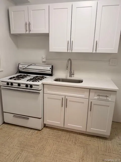 98-20 62nd Drive, New York, NY, 1 Bedroom Bedrooms, 4 Rooms Rooms,1 BathroomBathrooms,Residential Lease,For Rent,62nd,0,953802 98-20 62nd Drive, New York, NY, 1 Bedroom Bedrooms, 4 Rooms Rooms,1 BathroomBathrooms,Residential Lease,For Rent,62nd,0,953802