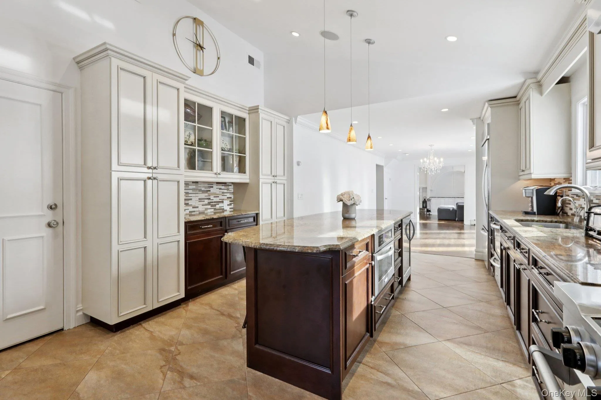 10 Foxwood Lane, Mount Pleasant, NY, 4 Bedrooms Bedrooms, 8 Rooms Rooms,2 BathroomsBathrooms,Residential,For Rent,Foxwood,0,953803 10 Foxwood Lane, Mount Pleasant, NY, 4 Bedrooms Bedrooms, 8 Rooms Rooms,2 BathroomsBathrooms,Residential,For Rent,Foxwood,0,953803
