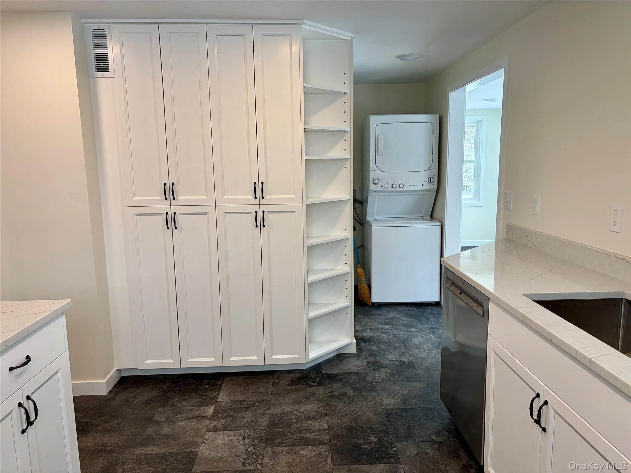 156 Bloom Road, Lumberland, NY, 3 Bedrooms Bedrooms, 6 Rooms Rooms,2 BathroomsBathrooms,Residential Lease,Idx,Bloom,0,953819 156 Bloom Road, Lumberland, NY, 3 Bedrooms Bedrooms, 6 Rooms Rooms,2 BathroomsBathrooms,Residential Lease,Idx,Bloom,0,953819