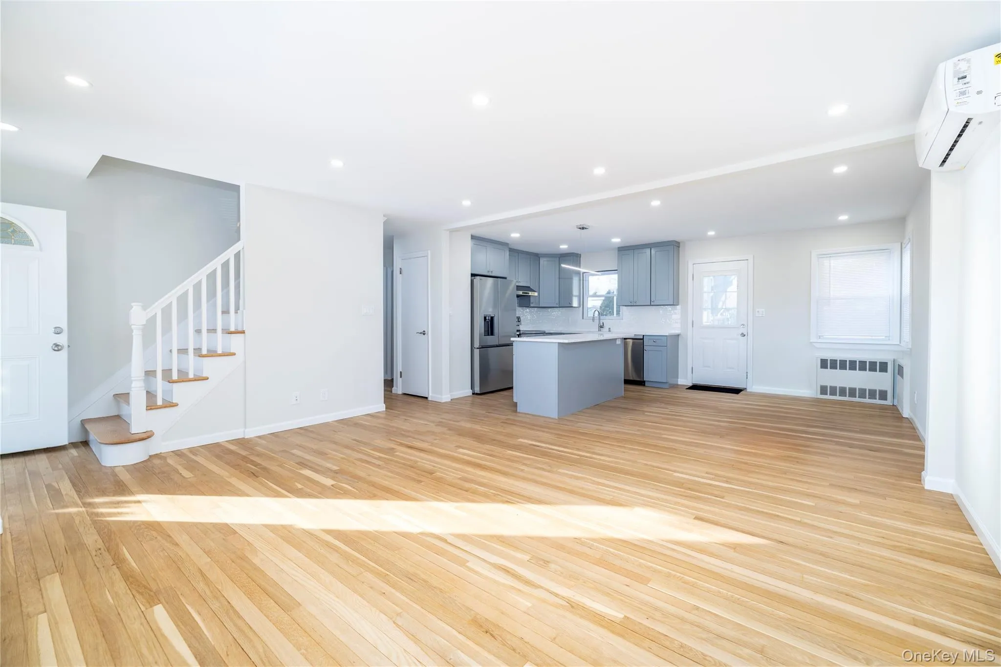 Open floor plan - kitchen/dining/living room Open floor plan - kitchen/dining/living room