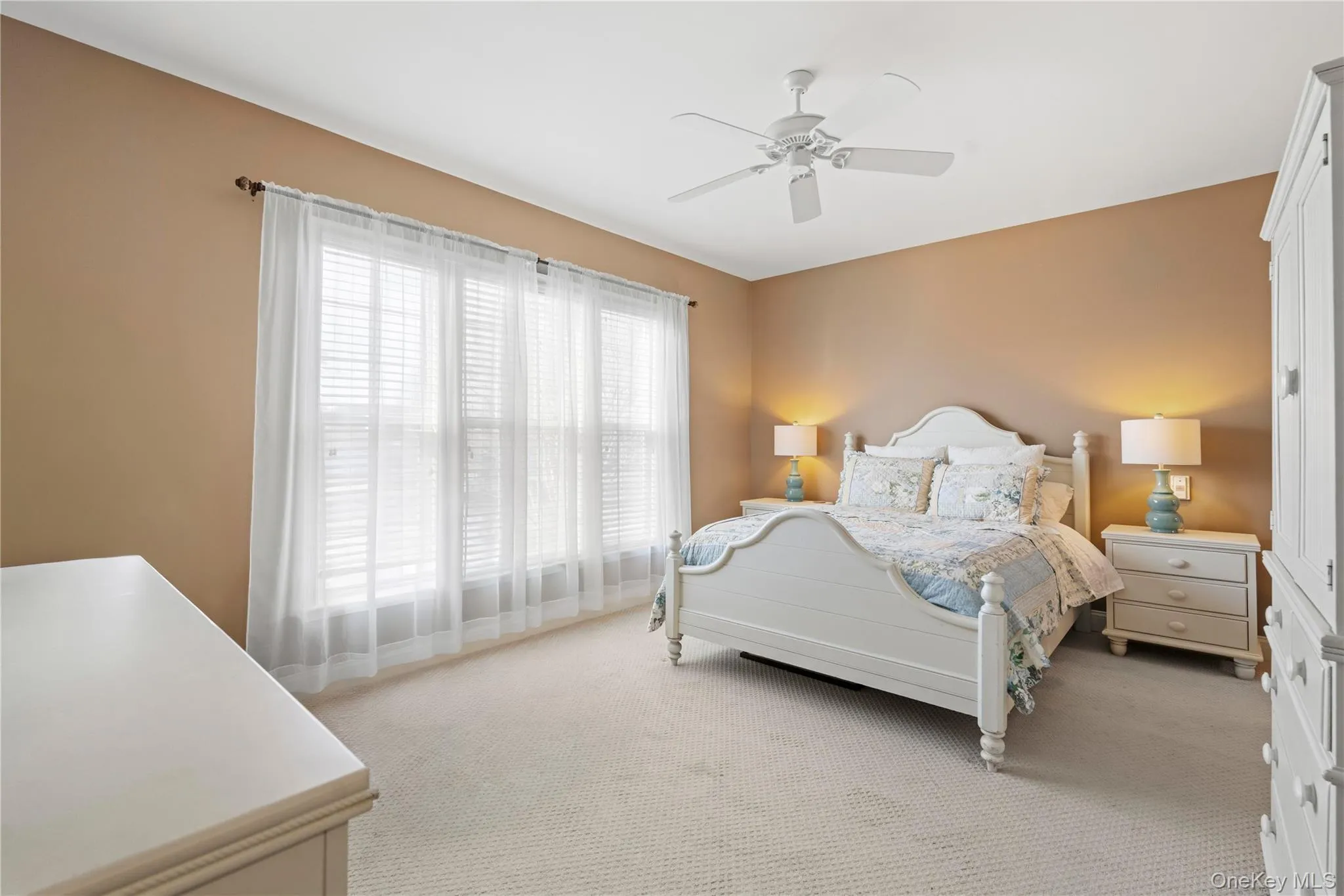 Private Guest Bed 1 of 3. Private Guest Bed 1 of 3.