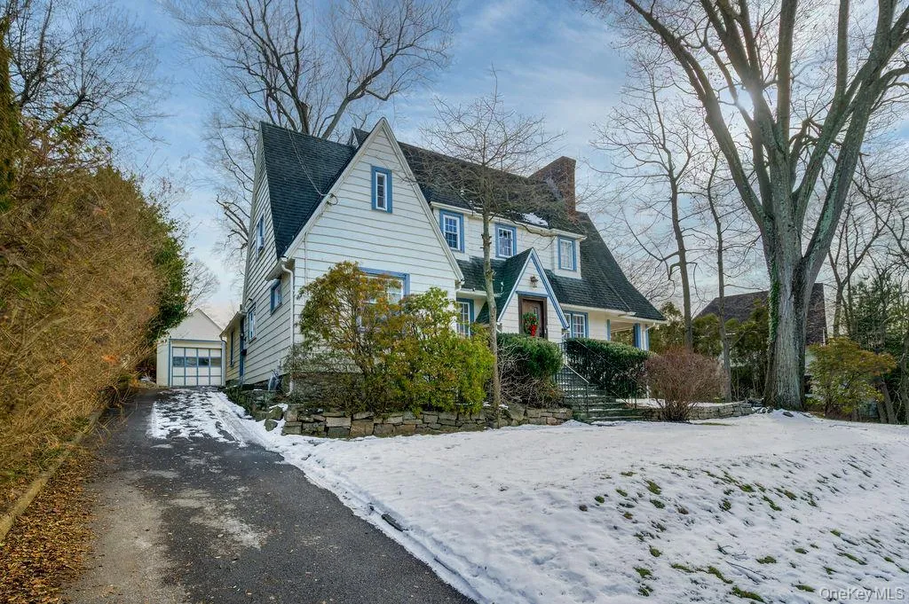 8 Ridgecrest, Scarsdale, NY, 3 Bedrooms Bedrooms, 8 Rooms Rooms,2 BathroomsBathrooms,Residential Lease,Idx,Ridgecrest,0,953828 8 Ridgecrest, Scarsdale, NY, 3 Bedrooms Bedrooms, 8 Rooms Rooms,2 BathroomsBathrooms,Residential Lease,Idx,Ridgecrest,0,953828