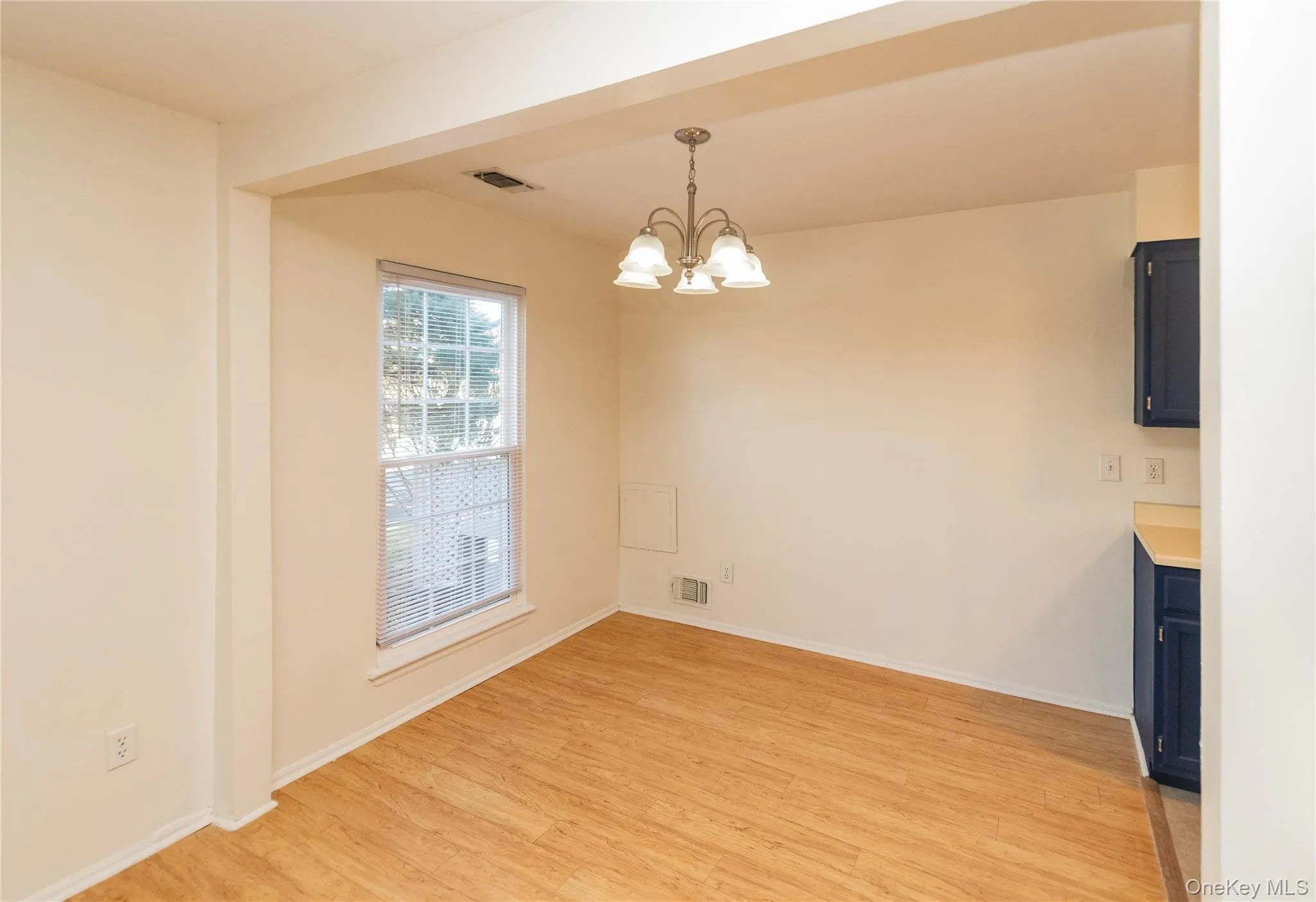 29 The Rise, Warwick (town), NY, 2 Bedrooms Bedrooms, 5 Rooms Rooms,1 BathroomBathrooms,Residential Lease,Idx,The Rise,0,953832 29 The Rise, Warwick (town), NY, 2 Bedrooms Bedrooms, 5 Rooms Rooms,1 BathroomBathrooms,Residential Lease,Idx,The Rise,0,953832