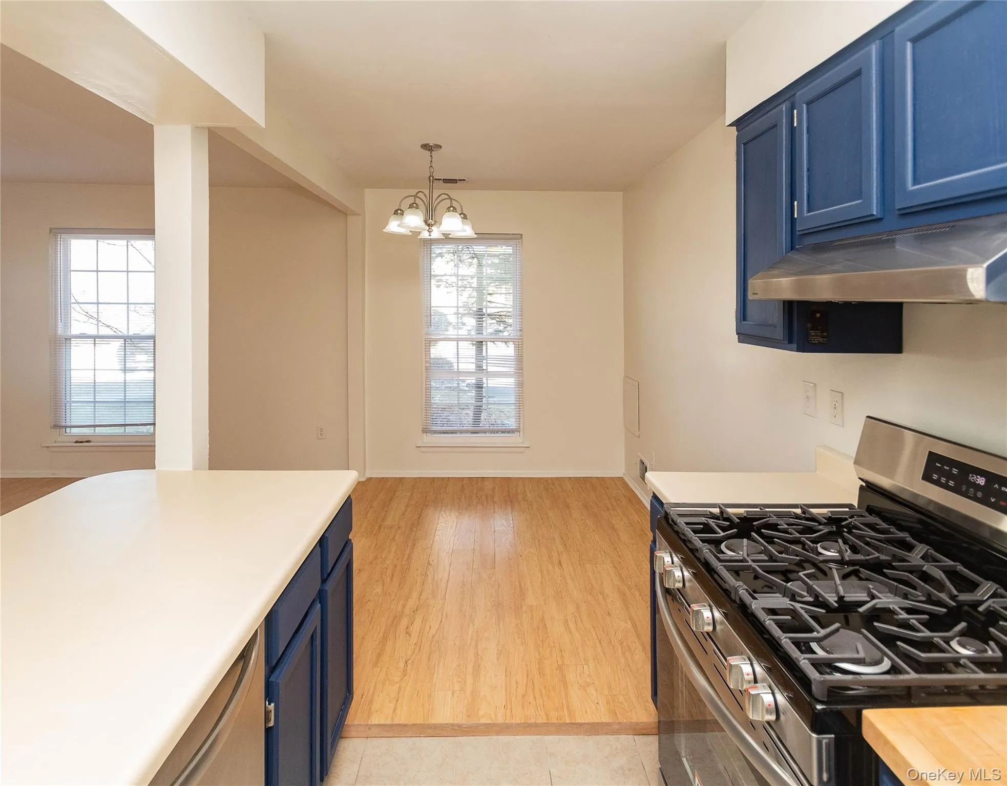 Brand new stove and refrigerator Brand new stove and refrigerator