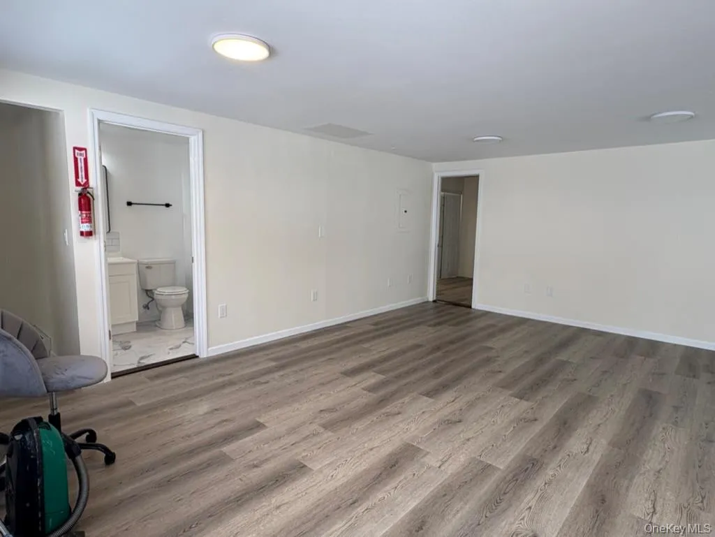 116 Hawleys Corners Road, Lloyd, NY, 2 Bedrooms Bedrooms, 5 Rooms Rooms,1 BathroomBathrooms,Residential Lease,Idx,Hawleys Corners,0,953834 116 Hawleys Corners Road, Lloyd, NY, 2 Bedrooms Bedrooms, 5 Rooms Rooms,1 BathroomBathrooms,Residential Lease,Idx,Hawleys Corners,0,953834