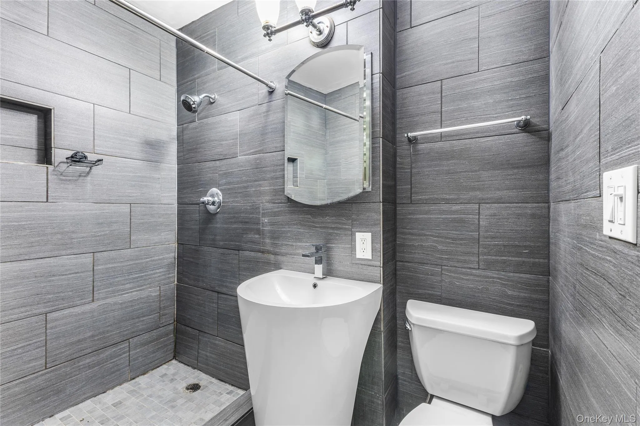 155 106th Street, New York, NY, 2 Bedrooms Bedrooms, 5 Rooms Rooms,1 BathroomBathrooms,Residential,For Rent,106th,0,953839 155 106th Street, New York, NY, 2 Bedrooms Bedrooms, 5 Rooms Rooms,1 BathroomBathrooms,Residential,For Rent,106th,0,953839