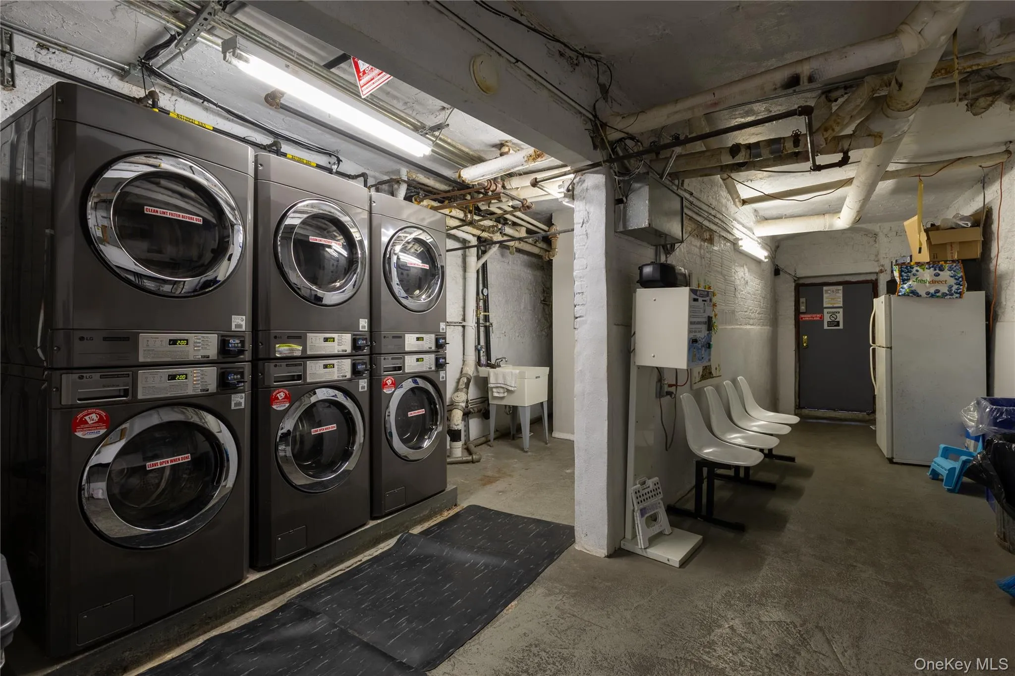 155 106th Street, New York, NY, 2 Bedrooms Bedrooms, 5 Rooms Rooms,1 BathroomBathrooms,Residential,For Rent,106th,0,953839 155 106th Street, New York, NY, 2 Bedrooms Bedrooms, 5 Rooms Rooms,1 BathroomBathrooms,Residential,For Rent,106th,0,953839