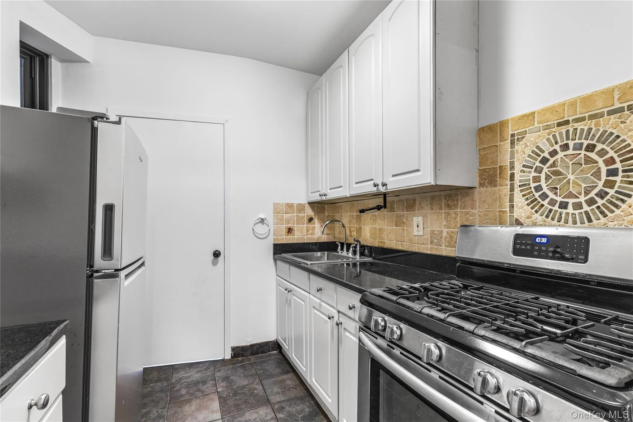 155 106th Street, New York, NY, 2 Bedrooms Bedrooms, 5 Rooms Rooms,1 BathroomBathrooms,Residential,For Rent,106th,0,953839 155 106th Street, New York, NY, 2 Bedrooms Bedrooms, 5 Rooms Rooms,1 BathroomBathrooms,Residential,For Rent,106th,0,953839