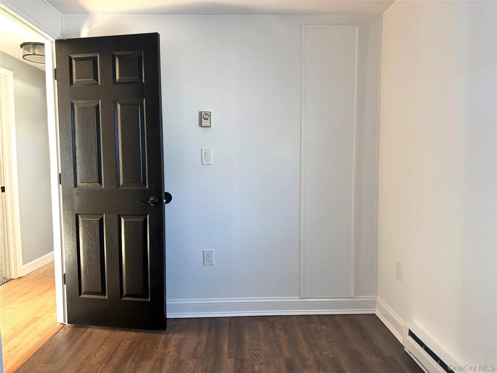 101 Rosevale Avenue, Islip, NY, 3 Bedrooms Bedrooms, 6 Rooms Rooms,1 BathroomBathrooms,Residential,For Rent,Rosevale,0,953869 101 Rosevale Avenue, Islip, NY, 3 Bedrooms Bedrooms, 6 Rooms Rooms,1 BathroomBathrooms,Residential,For Rent,Rosevale,0,953869