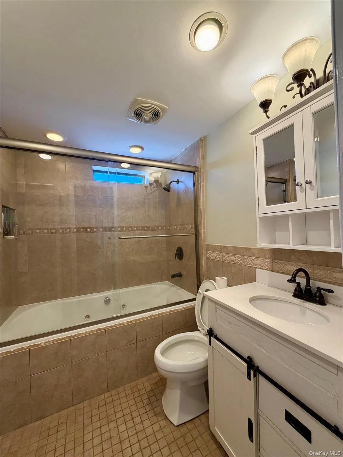 Bathroom Bathroom