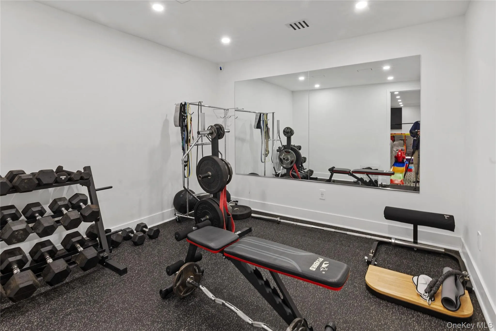 24 Chestnut Lane, Oyster Bay, NY, 3 Bedrooms Bedrooms, 7 Rooms Rooms,2 BathroomsBathrooms,Residential,For Rent,Chestnut,0,953870 24 Chestnut Lane, Oyster Bay, NY, 3 Bedrooms Bedrooms, 7 Rooms Rooms,2 BathroomsBathrooms,Residential,For Rent,Chestnut,0,953870