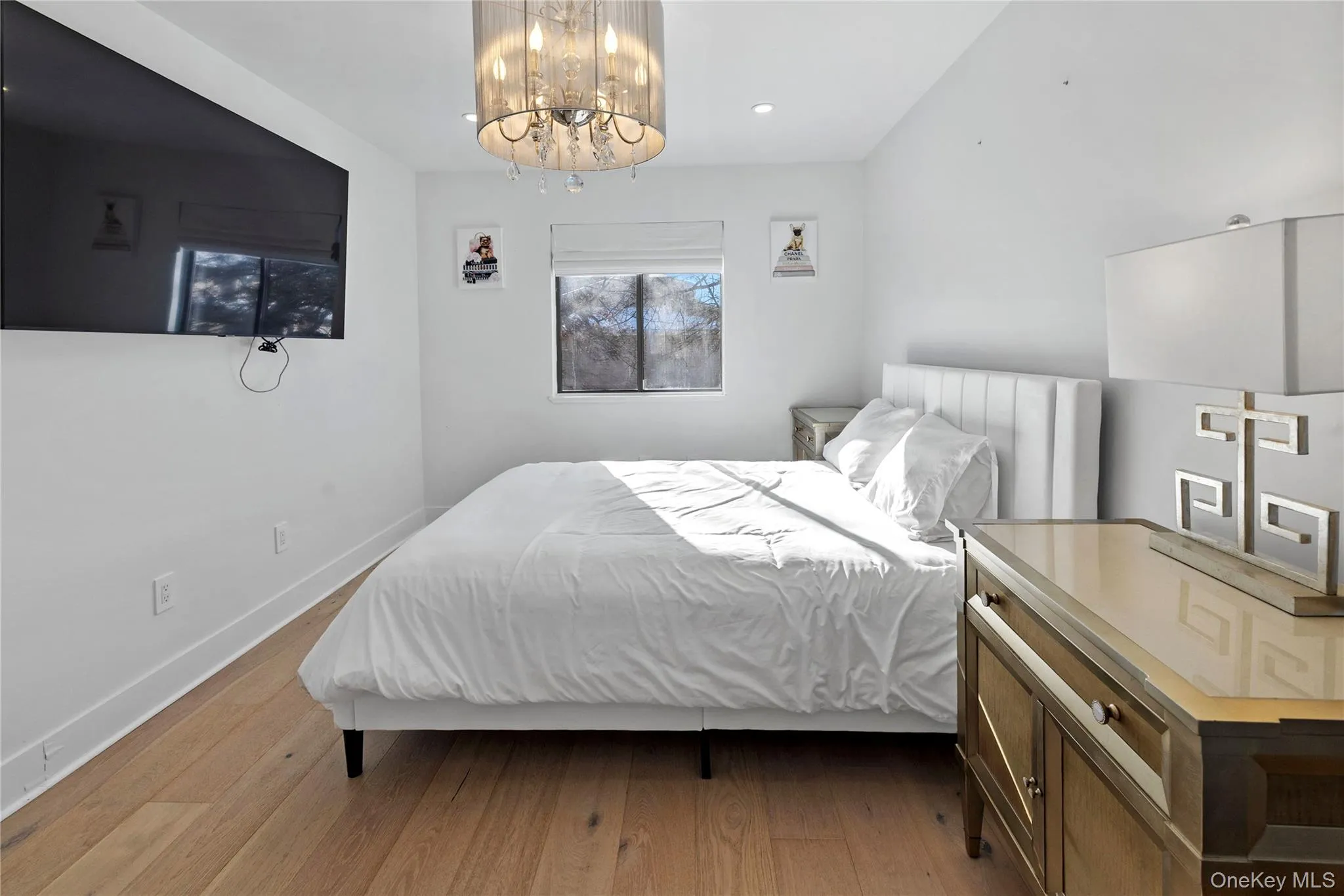24 Chestnut Lane, Oyster Bay, NY, 3 Bedrooms Bedrooms, 7 Rooms Rooms,2 BathroomsBathrooms,Residential,For Rent,Chestnut,0,953870 24 Chestnut Lane, Oyster Bay, NY, 3 Bedrooms Bedrooms, 7 Rooms Rooms,2 BathroomsBathrooms,Residential,For Rent,Chestnut,0,953870