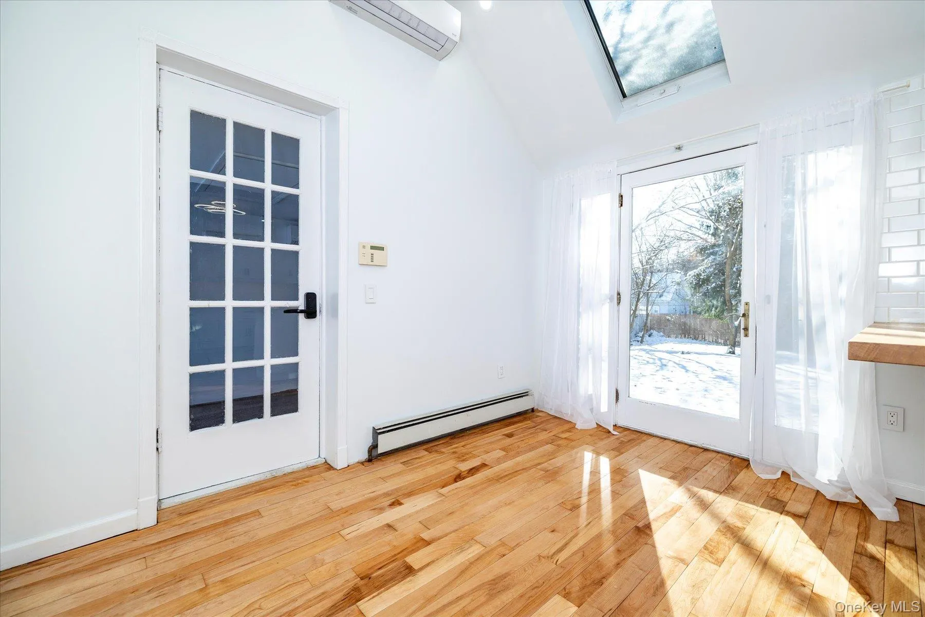 5 Prospect Street, Oyster Bay, NY, 4 Bedrooms Bedrooms, 10 Rooms Rooms,3 BathroomsBathrooms,Residential Lease,Idx,Prospect,0,953875 5 Prospect Street, Oyster Bay, NY, 4 Bedrooms Bedrooms, 10 Rooms Rooms,3 BathroomsBathrooms,Residential Lease,Idx,Prospect,0,953875