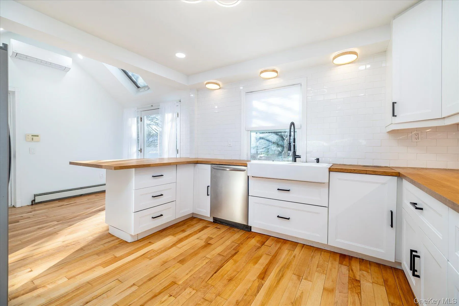 5 Prospect Street, Oyster Bay, NY, 4 Bedrooms Bedrooms, 10 Rooms Rooms,3 BathroomsBathrooms,Residential Lease,Idx,Prospect,0,953875 5 Prospect Street, Oyster Bay, NY, 4 Bedrooms Bedrooms, 10 Rooms Rooms,3 BathroomsBathrooms,Residential Lease,Idx,Prospect,0,953875