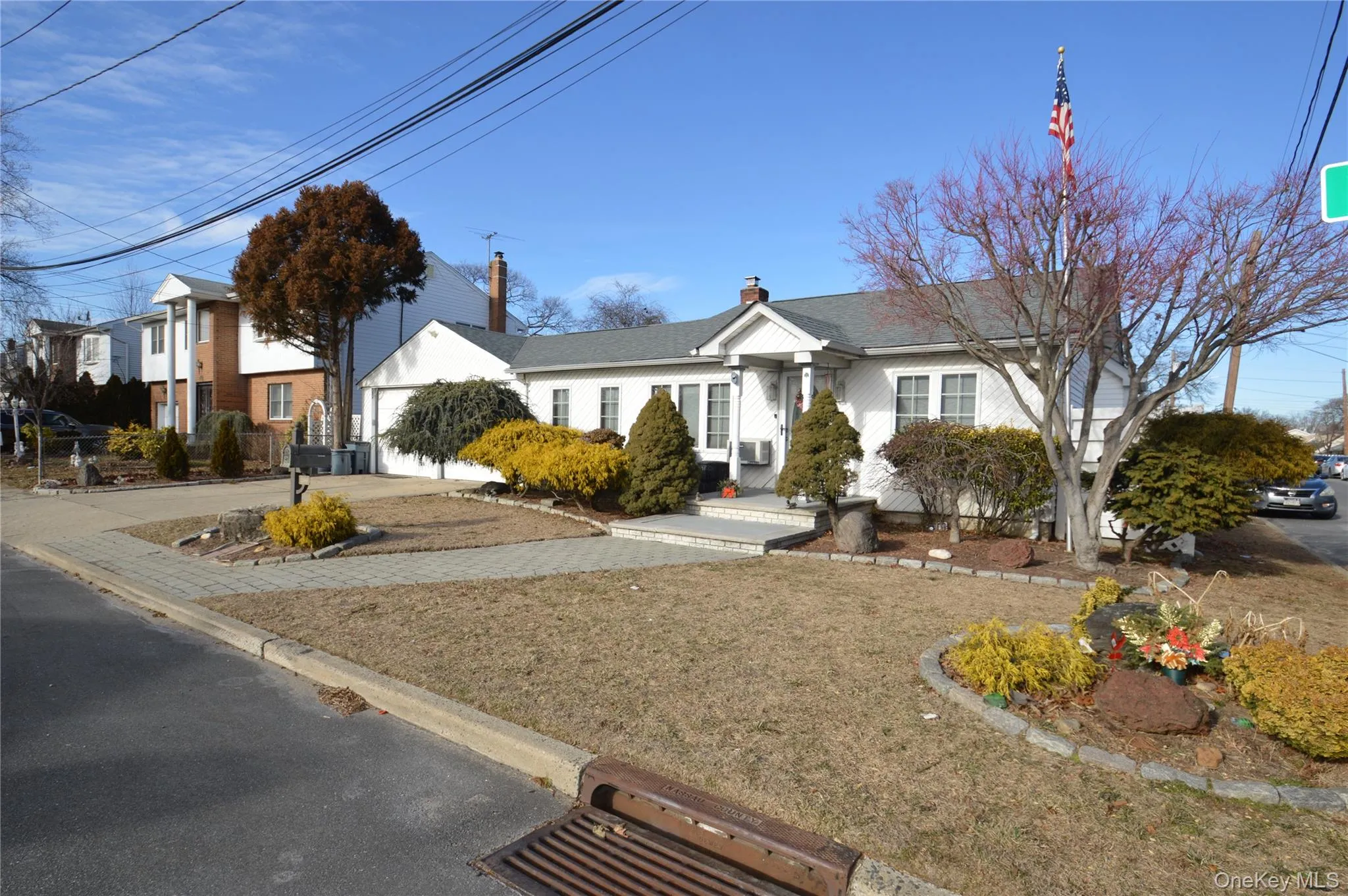 1300 P Street, Hempstead, NY, 3 Bedrooms Bedrooms, 5 Rooms Rooms,1 BathroomBathrooms,Residential,For Rent,P,0,953884 1300 P Street, Hempstead, NY, 3 Bedrooms Bedrooms, 5 Rooms Rooms,1 BathroomBathrooms,Residential,For Rent,P,0,953884
