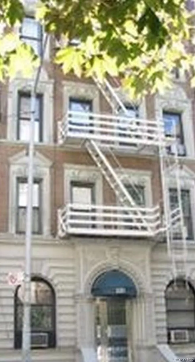120 East 83rd, New York, NY, ,1 BathroomBathrooms,Residential Lease,For Rent,East 83rd,0,953888 120 East 83rd, New York, NY, ,1 BathroomBathrooms,Residential Lease,For Rent,East 83rd,0,953888
