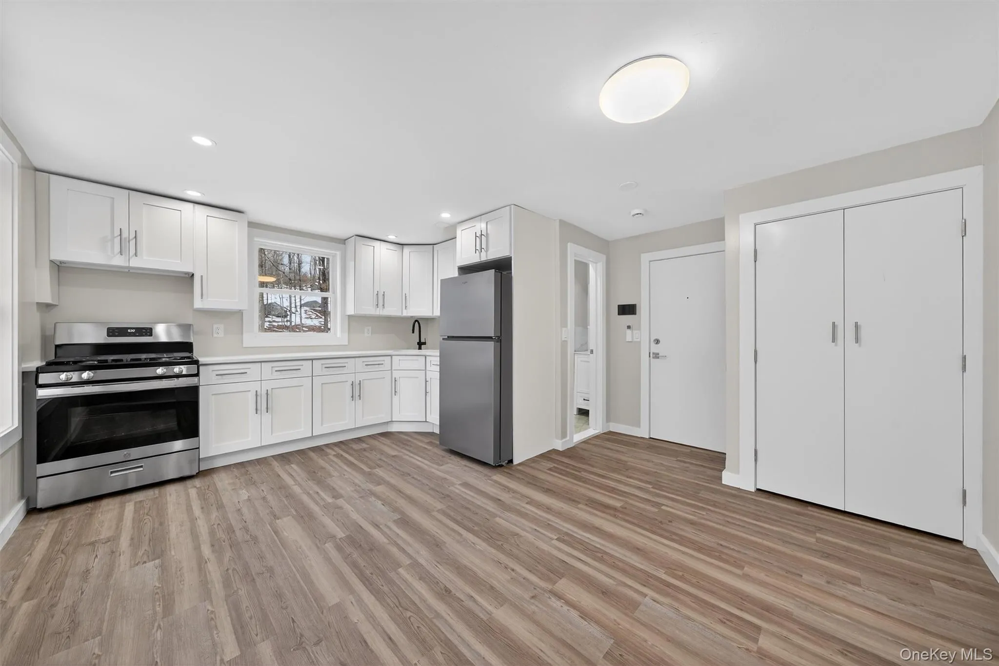 303 Main Street, Fallsburg, NY, 1 Bedroom Bedrooms, 3 Rooms Rooms,1 BathroomBathrooms,Residential Lease,Idx,Main,0,953905 303 Main Street, Fallsburg, NY, 1 Bedroom Bedrooms, 3 Rooms Rooms,1 BathroomBathrooms,Residential Lease,Idx,Main,0,953905