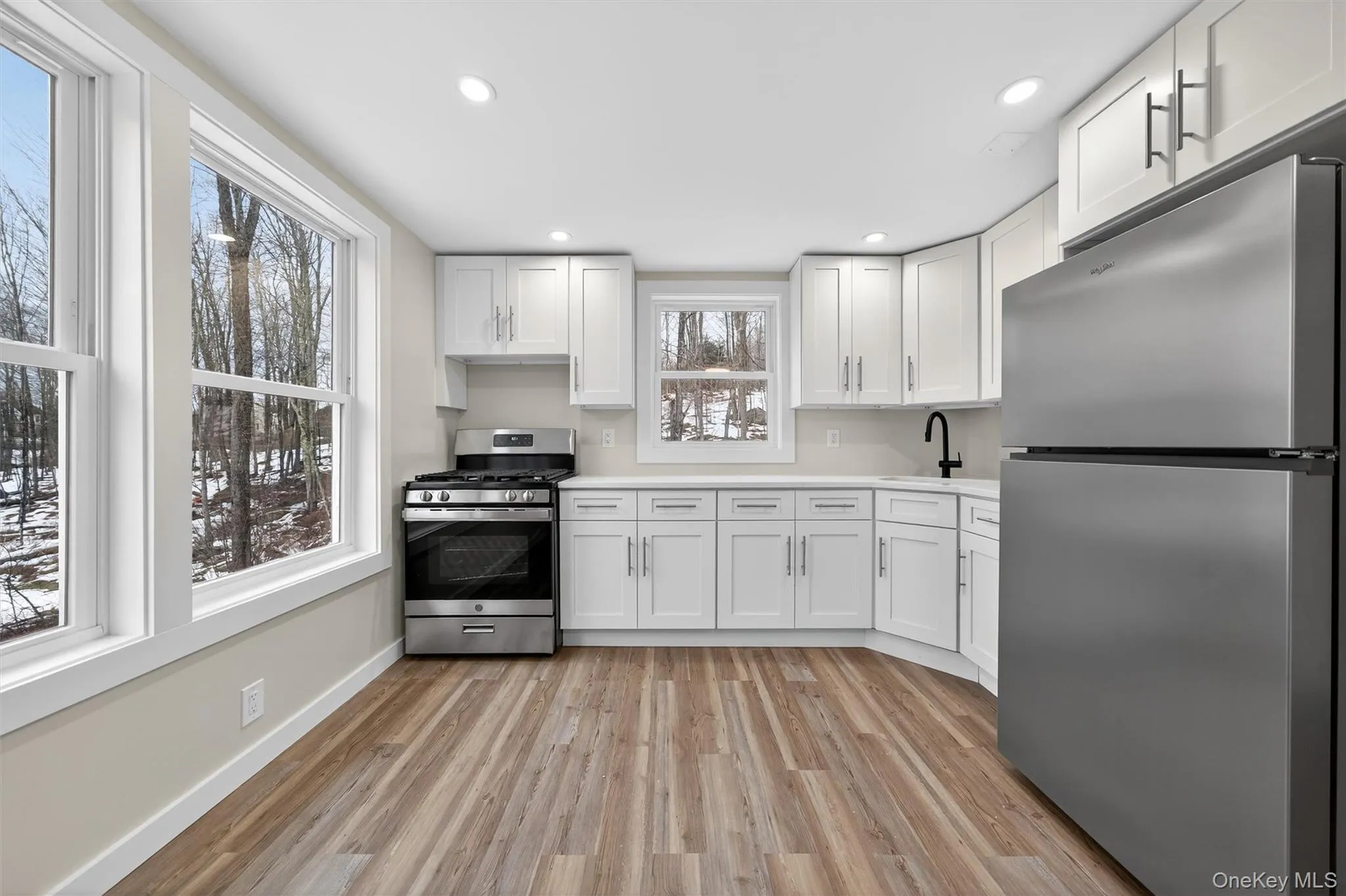 303 Main Street, Fallsburg, NY, 1 Bedroom Bedrooms, 3 Rooms Rooms,1 BathroomBathrooms,Residential Lease,Idx,Main,0,953905 303 Main Street, Fallsburg, NY, 1 Bedroom Bedrooms, 3 Rooms Rooms,1 BathroomBathrooms,Residential Lease,Idx,Main,0,953905