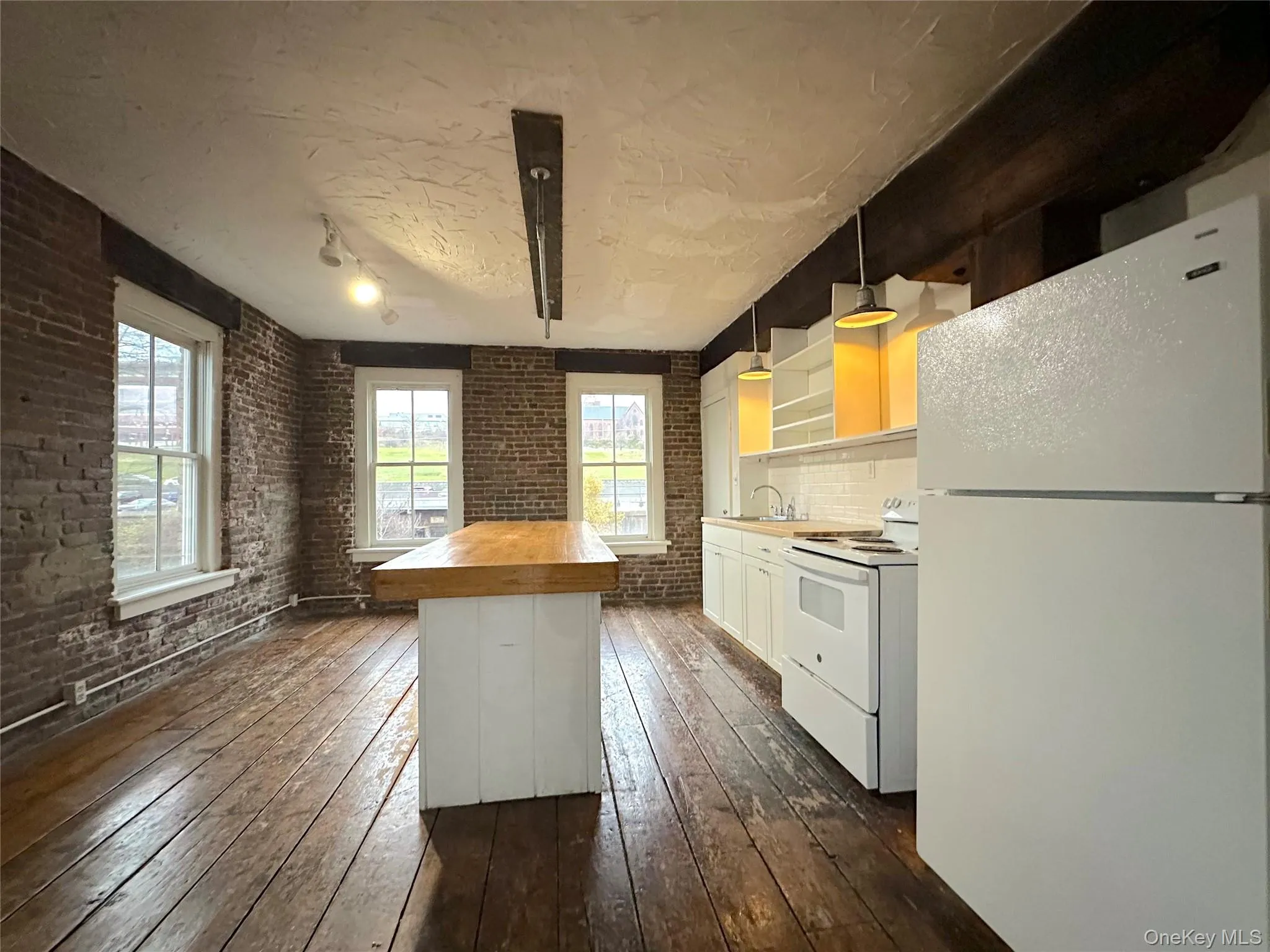 12 Front Street, Newburgh (city), NY, 1 Room Rooms,1 BathroomBathrooms,Residential Lease,Idx,Front,0,953941 12 Front Street, Newburgh (city), NY, 1 Room Rooms,1 BathroomBathrooms,Residential Lease,Idx,Front,0,953941