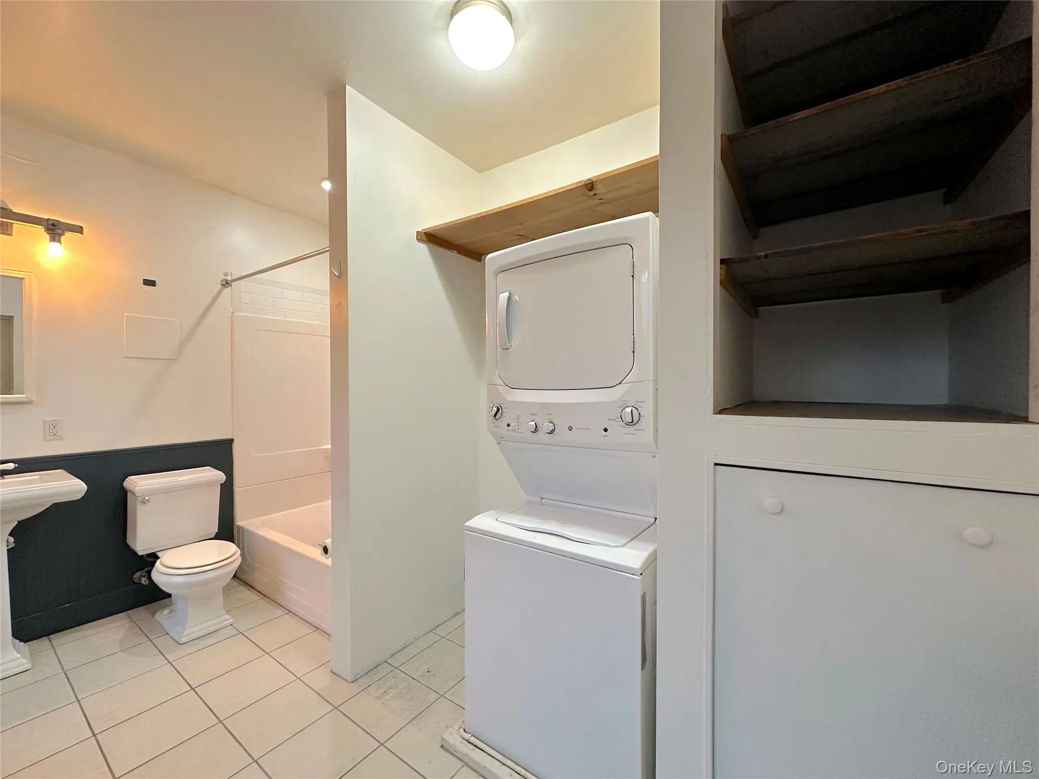 12 Front Street, Newburgh (city), NY, 1 Room Rooms,1 BathroomBathrooms,Residential Lease,Idx,Front,0,953941 12 Front Street, Newburgh (city), NY, 1 Room Rooms,1 BathroomBathrooms,Residential Lease,Idx,Front,0,953941