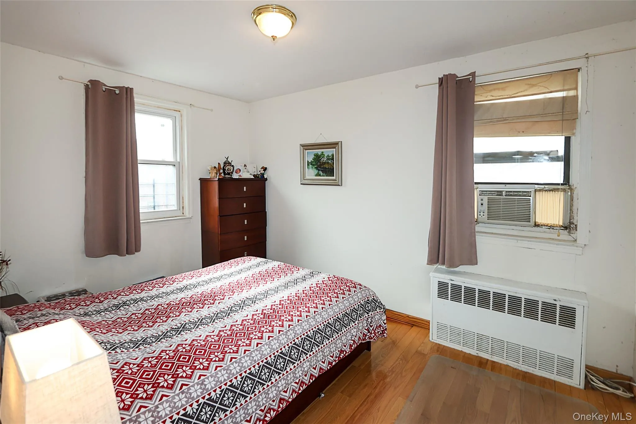196-23 73rd Ave, New York, NY, 2 Bedrooms Bedrooms, 4 Rooms Rooms,1 BathroomBathrooms,Residential Sale,For Rent,73rd Ave,0,953947 196-23 73rd Ave, New York, NY, 2 Bedrooms Bedrooms, 4 Rooms Rooms,1 BathroomBathrooms,Residential Sale,For Rent,73rd Ave,0,953947