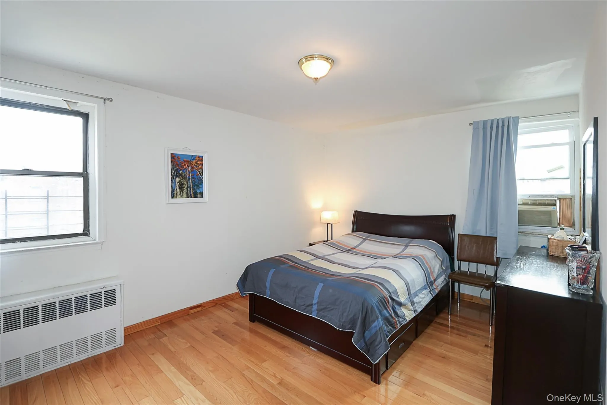 196-23 73rd Ave, New York, NY, 2 Bedrooms Bedrooms, 4 Rooms Rooms,1 BathroomBathrooms,Residential Sale,For Rent,73rd Ave,0,953947 196-23 73rd Ave, New York, NY, 2 Bedrooms Bedrooms, 4 Rooms Rooms,1 BathroomBathrooms,Residential Sale,For Rent,73rd Ave,0,953947