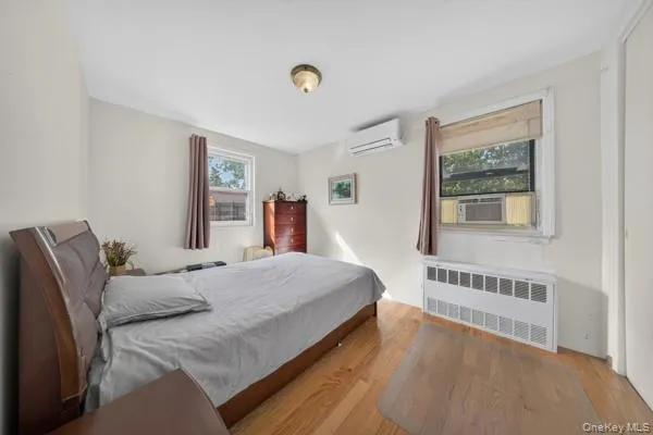 196-23 73rd Ave, New York, NY, 2 Bedrooms Bedrooms, 4 Rooms Rooms,1 BathroomBathrooms,Residential,For Rent,73rd Ave,0,953947 196-23 73rd Ave, New York, NY, 2 Bedrooms Bedrooms, 4 Rooms Rooms,1 BathroomBathrooms,Residential,For Rent,73rd Ave,0,953947