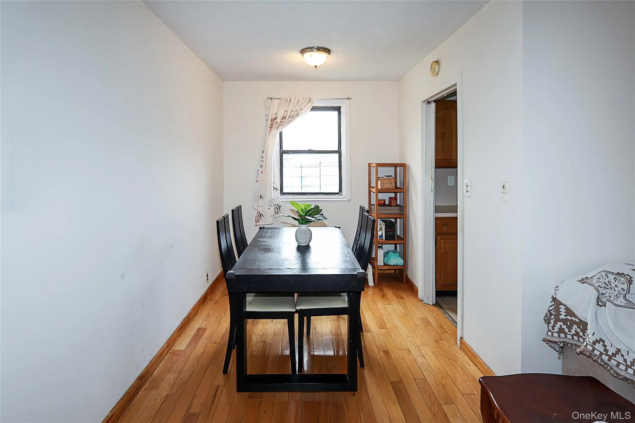 196-23 73rd Ave, New York, NY, 2 Bedrooms Bedrooms, 4 Rooms Rooms,1 BathroomBathrooms,Residential Sale,For Rent,73rd Ave,0,953947 196-23 73rd Ave, New York, NY, 2 Bedrooms Bedrooms, 4 Rooms Rooms,1 BathroomBathrooms,Residential Sale,For Rent,73rd Ave,0,953947