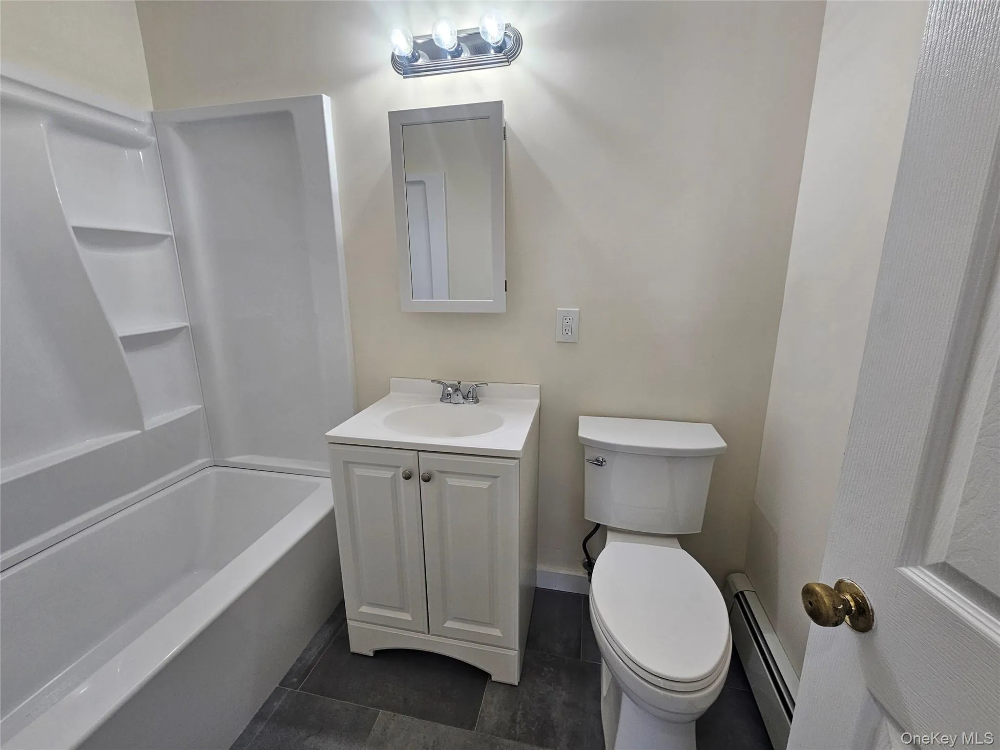 2 Somerset Avenue, Islip, NY, 1 Room Rooms,1 BathroomBathrooms,Residential Lease,Idx,Somerset,0,953986 2 Somerset Avenue, Islip, NY, 1 Room Rooms,1 BathroomBathrooms,Residential Lease,Idx,Somerset,0,953986