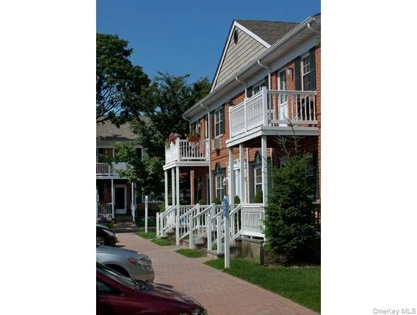 50 Chelsea Court, Islip, NY, 1 Bedroom Bedrooms, 4 Rooms Rooms,1 BathroomBathrooms,Residential Lease,Idx,Chelsea,0,954002 50 Chelsea Court, Islip, NY, 1 Bedroom Bedrooms, 4 Rooms Rooms,1 BathroomBathrooms,Residential Lease,Idx,Chelsea,0,954002