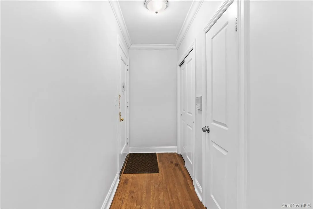 250 Martine Avenue, White Plains, NY, 4 Bedrooms Bedrooms, 7 Rooms Rooms,2 BathroomsBathrooms,Residential Lease,Idx,Martine,0,954022 250 Martine Avenue, White Plains, NY, 4 Bedrooms Bedrooms, 7 Rooms Rooms,2 BathroomsBathrooms,Residential Lease,Idx,Martine,0,954022