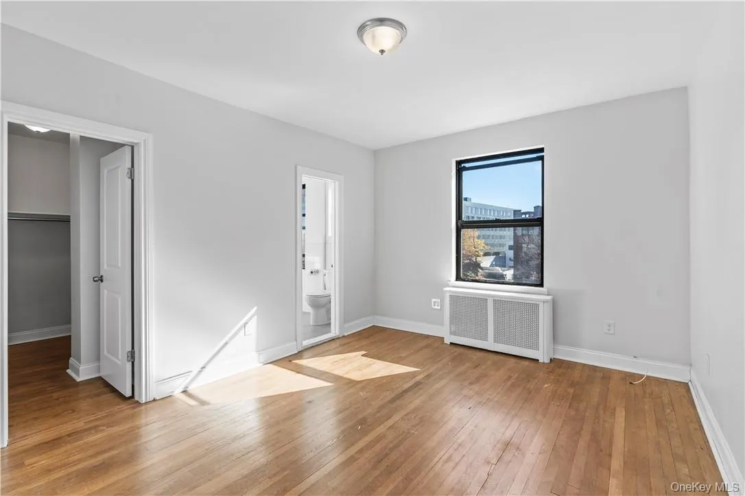 250 Martine Avenue, White Plains, NY, 4 Bedrooms Bedrooms, 7 Rooms Rooms,2 BathroomsBathrooms,Residential Lease,Idx,Martine,0,954022 250 Martine Avenue, White Plains, NY, 4 Bedrooms Bedrooms, 7 Rooms Rooms,2 BathroomsBathrooms,Residential Lease,Idx,Martine,0,954022