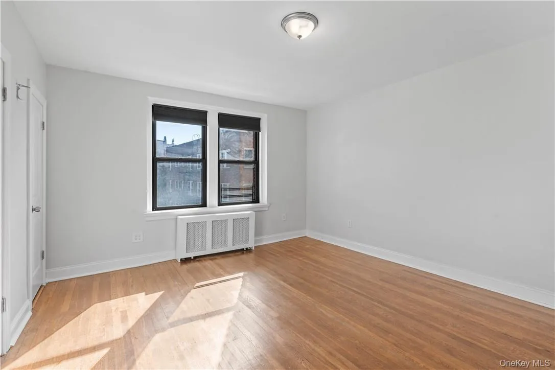 250 Martine Avenue, White Plains, NY, 4 Bedrooms Bedrooms, 7 Rooms Rooms,2 BathroomsBathrooms,Residential Lease,Idx,Martine,0,954022 250 Martine Avenue, White Plains, NY, 4 Bedrooms Bedrooms, 7 Rooms Rooms,2 BathroomsBathrooms,Residential Lease,Idx,Martine,0,954022