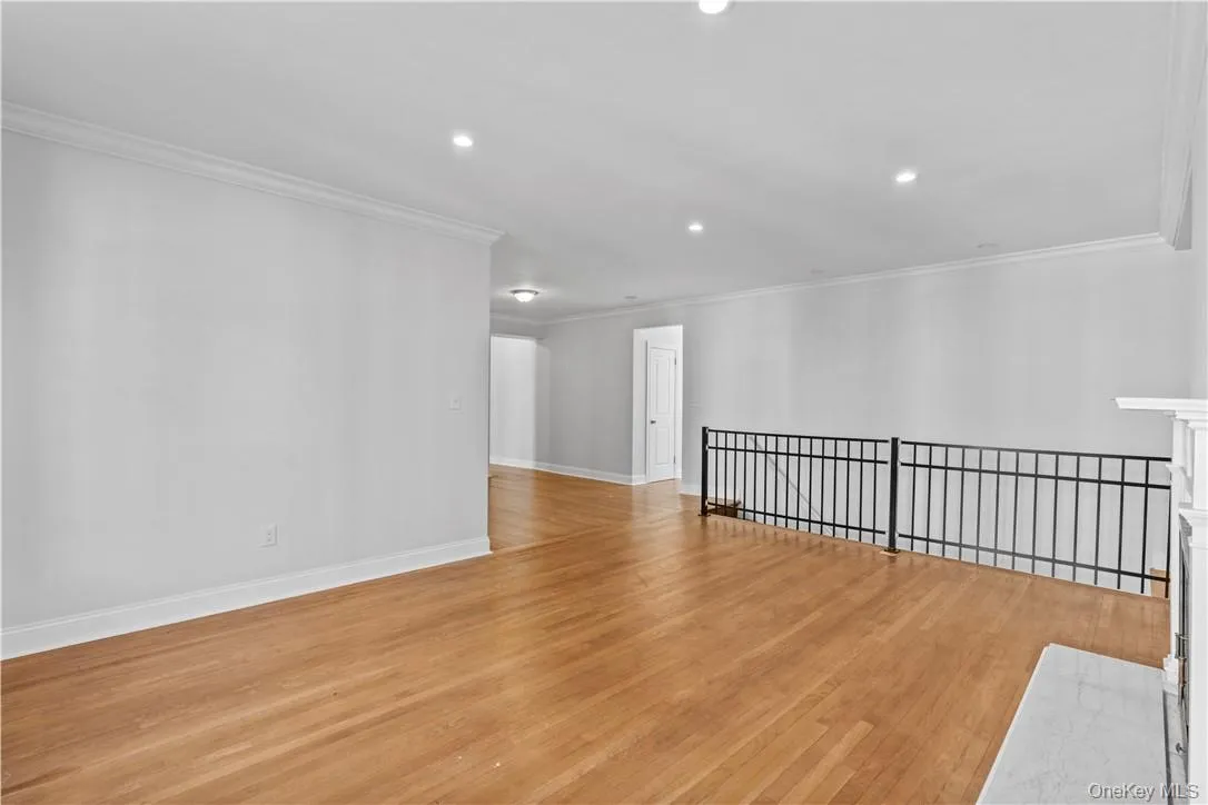 250 Martine Avenue, White Plains, NY, 4 Bedrooms Bedrooms, 7 Rooms Rooms,2 BathroomsBathrooms,Residential Lease,Idx,Martine,0,954022 250 Martine Avenue, White Plains, NY, 4 Bedrooms Bedrooms, 7 Rooms Rooms,2 BathroomsBathrooms,Residential Lease,Idx,Martine,0,954022