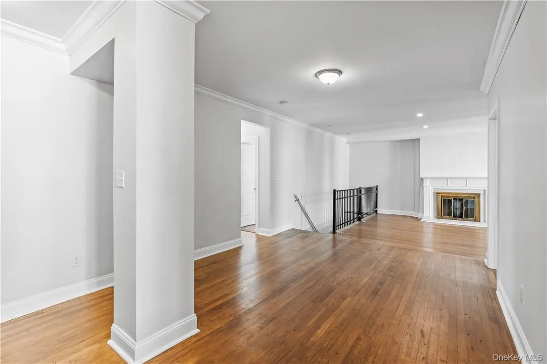 250 Martine Avenue, White Plains, NY, 4 Bedrooms Bedrooms, 7 Rooms Rooms,2 BathroomsBathrooms,Residential Lease,Idx,Martine,0,954022 250 Martine Avenue, White Plains, NY, 4 Bedrooms Bedrooms, 7 Rooms Rooms,2 BathroomsBathrooms,Residential Lease,Idx,Martine,0,954022