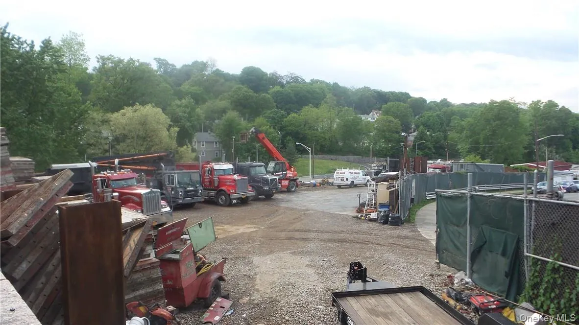 1 Harrison Avenue, Yonkers, NY, ,Commercial Lease,For Rent,Harrison,0,954063 1 Harrison Avenue, Yonkers, NY, ,Commercial Lease,For Rent,Harrison,0,954063