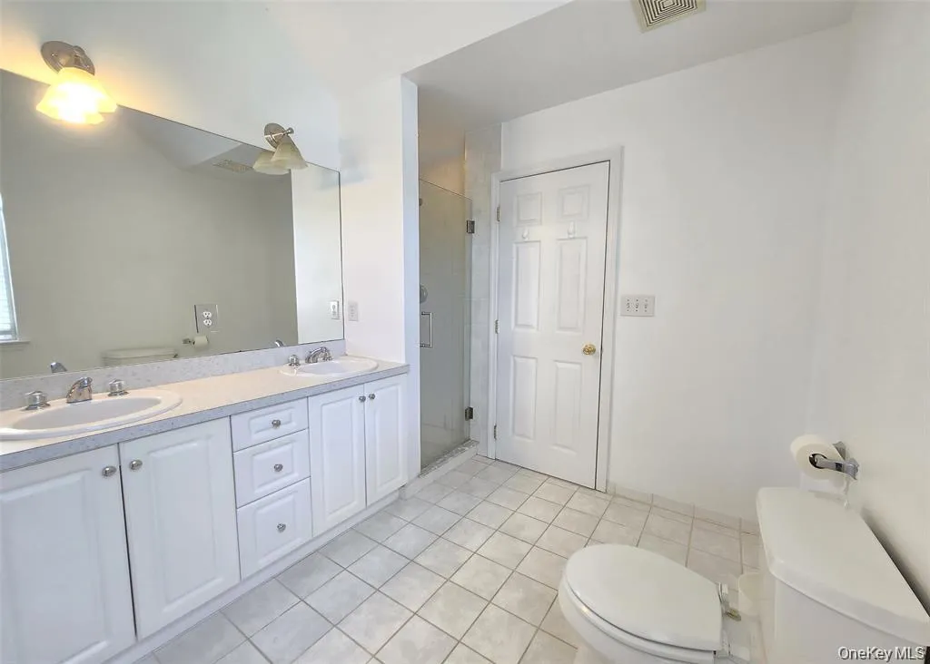 19 Sunflower Ridge Road, Brookhaven, NY, 4 Bedrooms Bedrooms, 8 Rooms Rooms,2 BathroomsBathrooms,Residential Lease,Idx,Sunflower Ridge,0,954076 19 Sunflower Ridge Road, Brookhaven, NY, 4 Bedrooms Bedrooms, 8 Rooms Rooms,2 BathroomsBathrooms,Residential Lease,Idx,Sunflower Ridge,0,954076