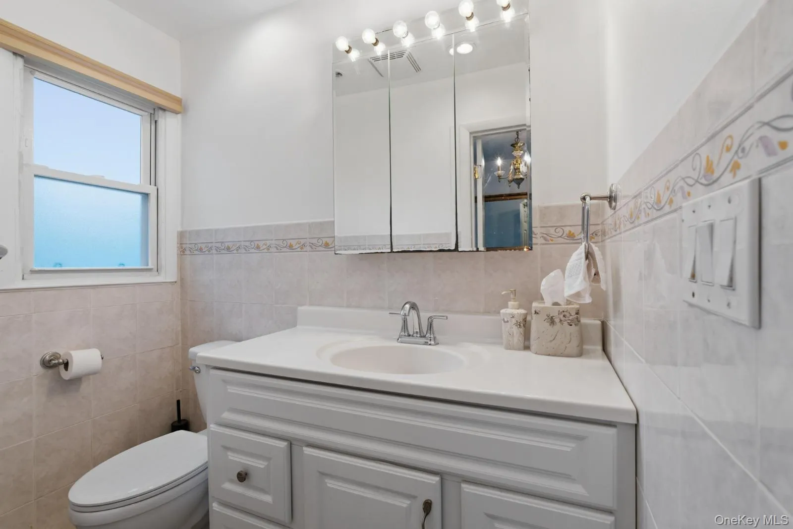3 Baldwin Lane, New Rochelle, NY, 4 Bedrooms Bedrooms, 8 Rooms Rooms,2 BathroomsBathrooms,Residential,For Rent,Baldwin,0,954117 3 Baldwin Lane, New Rochelle, NY, 4 Bedrooms Bedrooms, 8 Rooms Rooms,2 BathroomsBathrooms,Residential,For Rent,Baldwin,0,954117