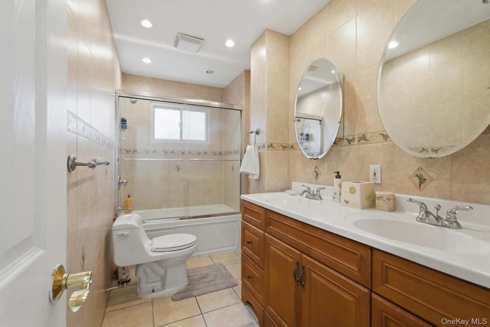3 Baldwin Lane, New Rochelle, NY, 4 Bedrooms Bedrooms, 8 Rooms Rooms,2 BathroomsBathrooms,Residential,For Rent,Baldwin,0,954117 3 Baldwin Lane, New Rochelle, NY, 4 Bedrooms Bedrooms, 8 Rooms Rooms,2 BathroomsBathrooms,Residential,For Rent,Baldwin,0,954117