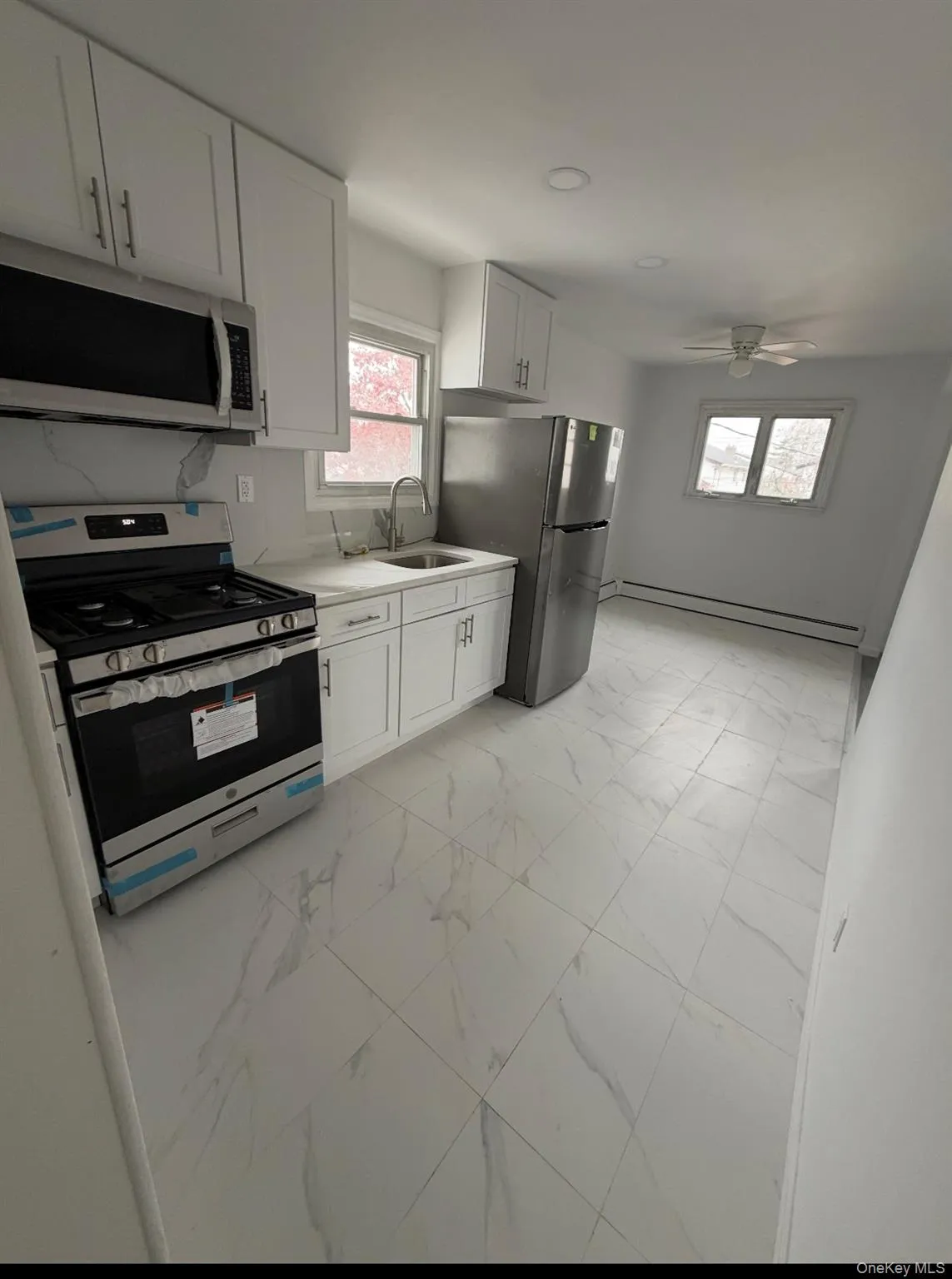 149-21 82nd Street, New York, NY, 3 Bedrooms Bedrooms, 6 Rooms Rooms,2 BathroomsBathrooms,Residential Lease,Idx,82nd,0,954119 149-21 82nd Street, New York, NY, 3 Bedrooms Bedrooms, 6 Rooms Rooms,2 BathroomsBathrooms,Residential Lease,Idx,82nd,0,954119