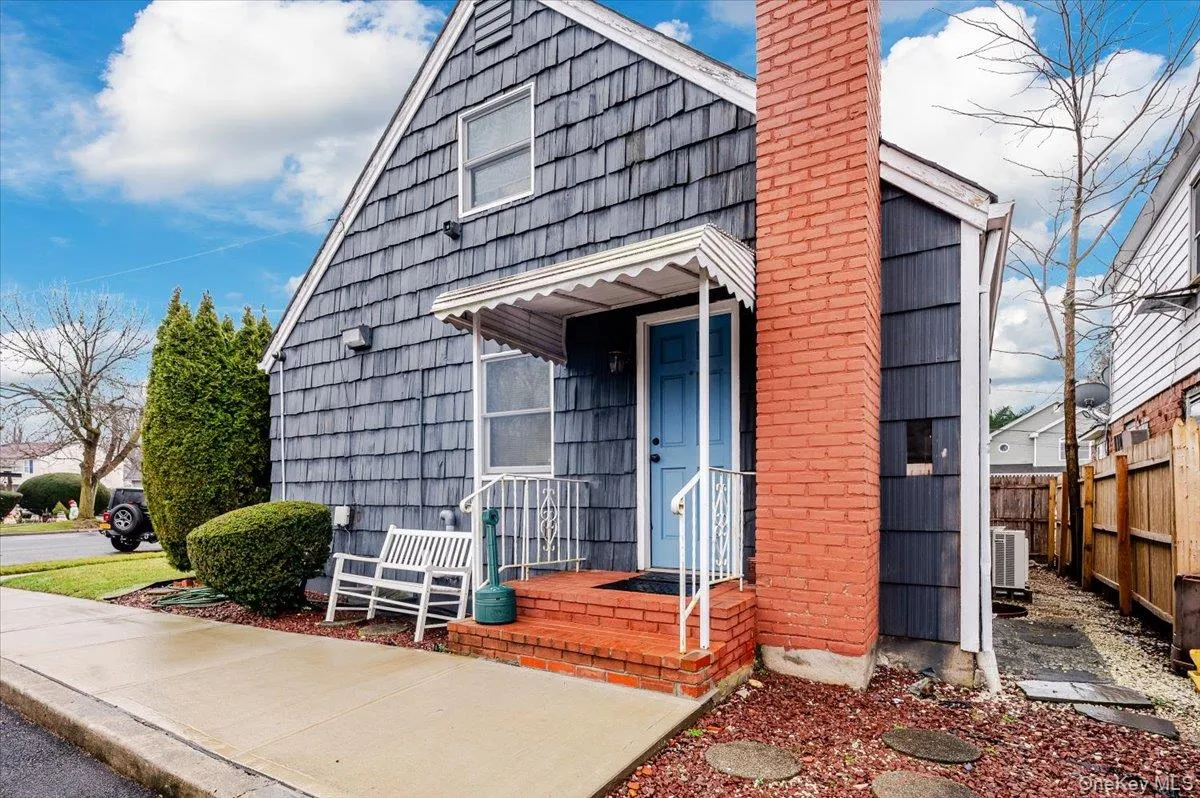 150 Park Avenue, Oyster Bay, NY, 4 Bedrooms Bedrooms, 7 Rooms Rooms,2 BathroomsBathrooms,Residential Lease,Idx,Park,0,954169 150 Park Avenue, Oyster Bay, NY, 4 Bedrooms Bedrooms, 7 Rooms Rooms,2 BathroomsBathrooms,Residential Lease,Idx,Park,0,954169