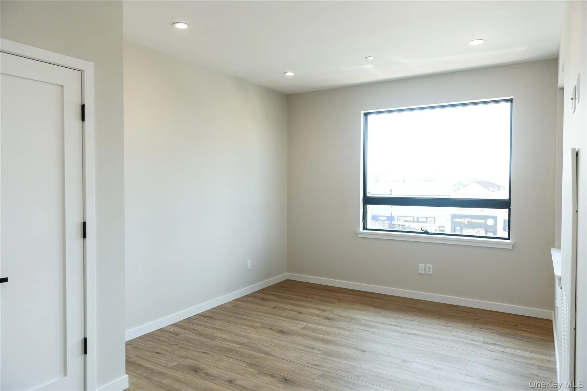 135 East Park Avenue, Long Beach, NY, 1 Bedroom Bedrooms, 4 Rooms Rooms,1 BathroomBathrooms,Residential Lease,Idx,East Park,0,954177 135 East Park Avenue, Long Beach, NY, 1 Bedroom Bedrooms, 4 Rooms Rooms,1 BathroomBathrooms,Residential Lease,Idx,East Park,0,954177