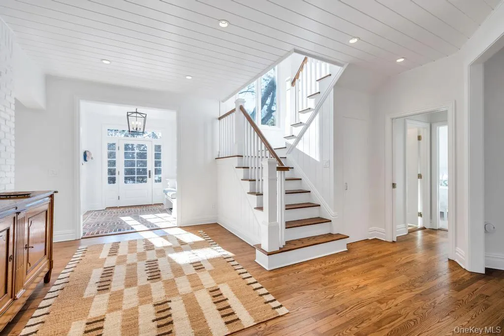 1 Cooper Lane, Southampton, NY, 4 Bedrooms Bedrooms, 15 Rooms Rooms,3 BathroomsBathrooms,Residential Lease,Idx,Cooper,0,954201 1 Cooper Lane, Southampton, NY, 4 Bedrooms Bedrooms, 15 Rooms Rooms,3 BathroomsBathrooms,Residential Lease,Idx,Cooper,0,954201