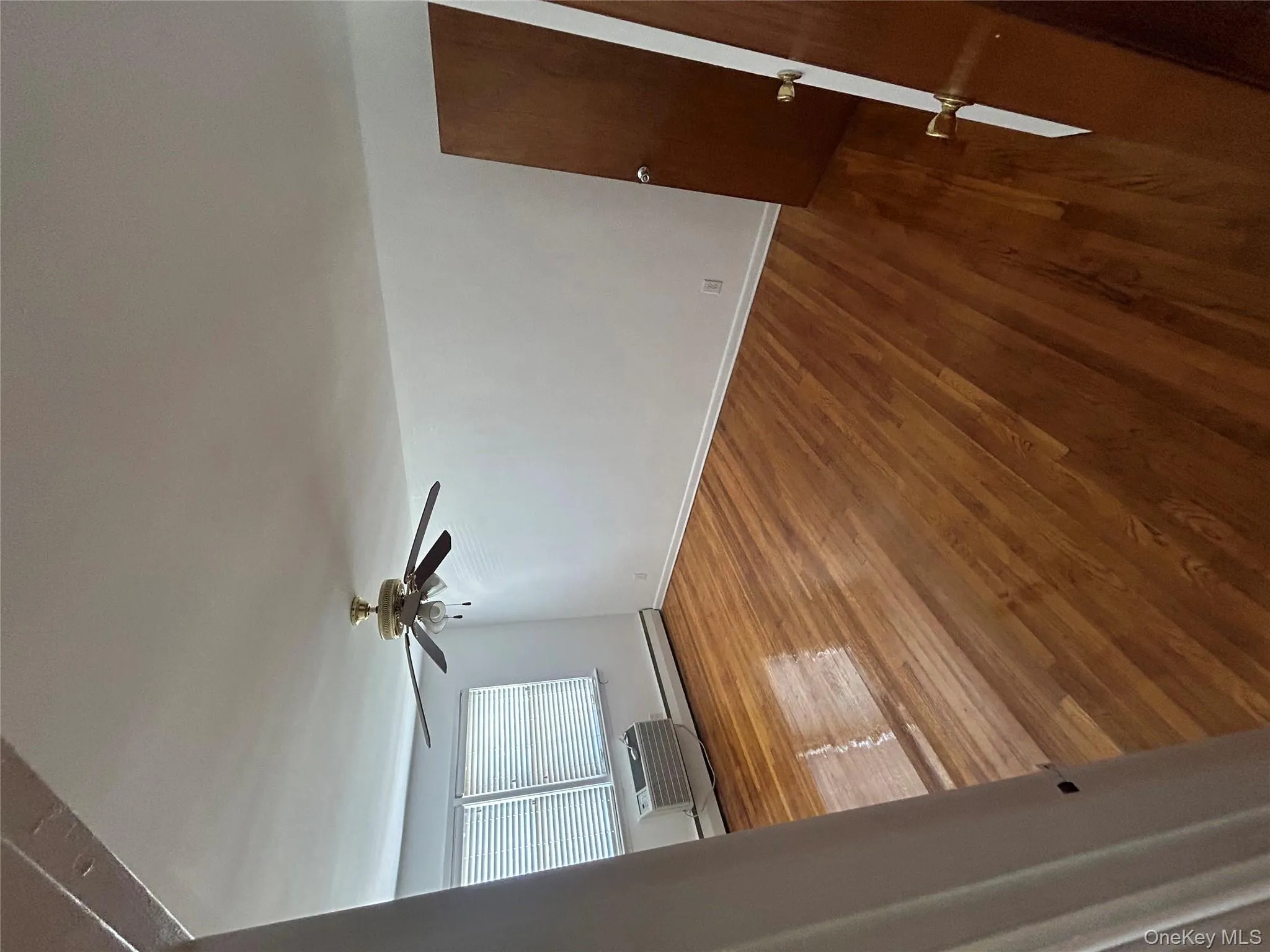 6046 69th Place, New York, NY, 3 Bedrooms Bedrooms, 6 Rooms Rooms,1 BathroomBathrooms,Residential Lease,For Rent,69th,0,954232 6046 69th Place, New York, NY, 3 Bedrooms Bedrooms, 6 Rooms Rooms,1 BathroomBathrooms,Residential Lease,For Rent,69th,0,954232
