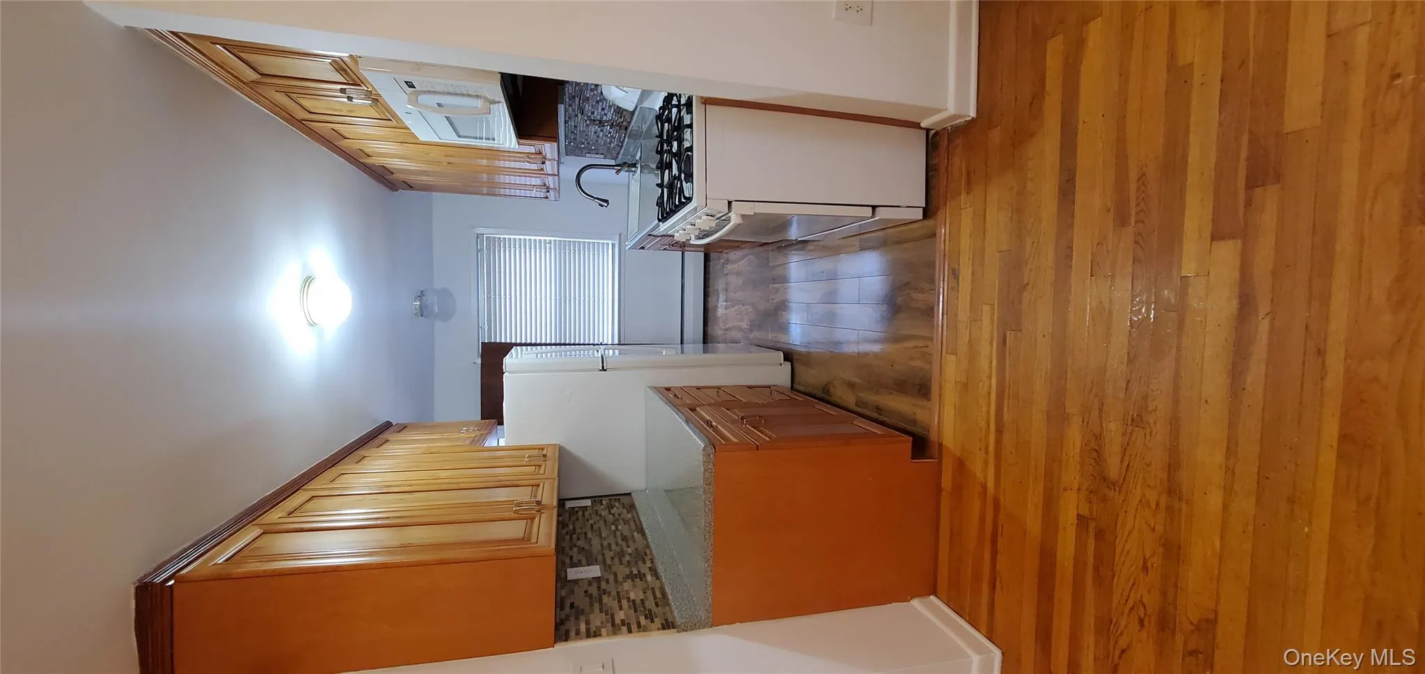 6046 69th Place, New York, NY, 3 Bedrooms Bedrooms, 6 Rooms Rooms,1 BathroomBathrooms,Residential Lease,For Rent,69th,0,954232 6046 69th Place, New York, NY, 3 Bedrooms Bedrooms, 6 Rooms Rooms,1 BathroomBathrooms,Residential Lease,For Rent,69th,0,954232