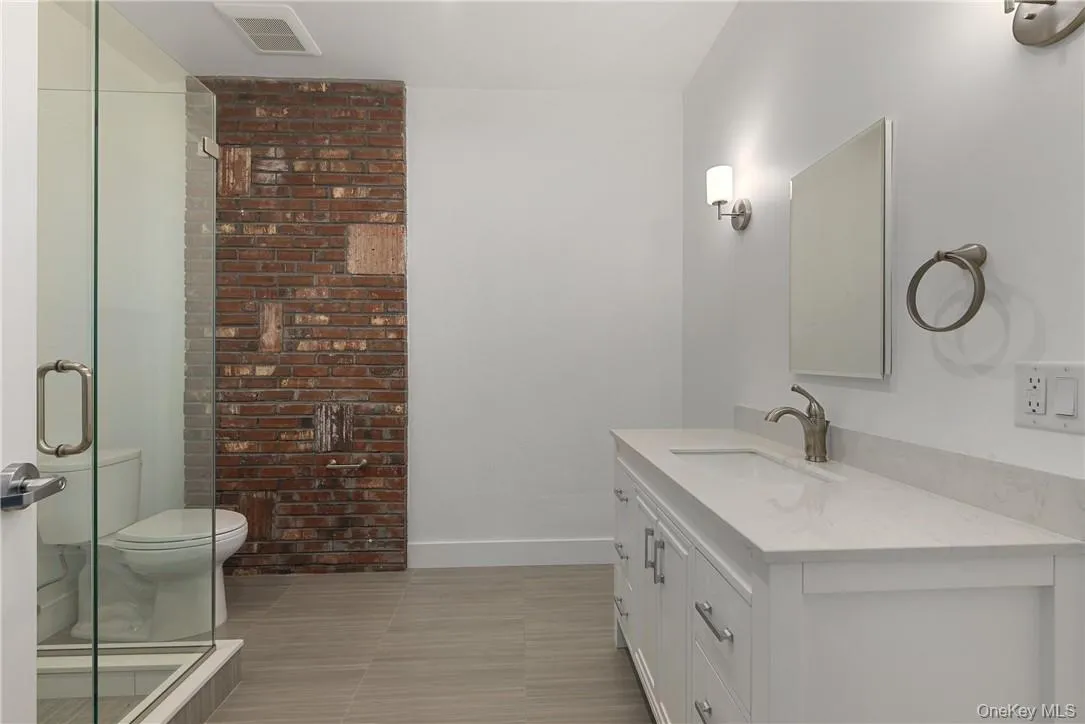 Bathroom Bathroom