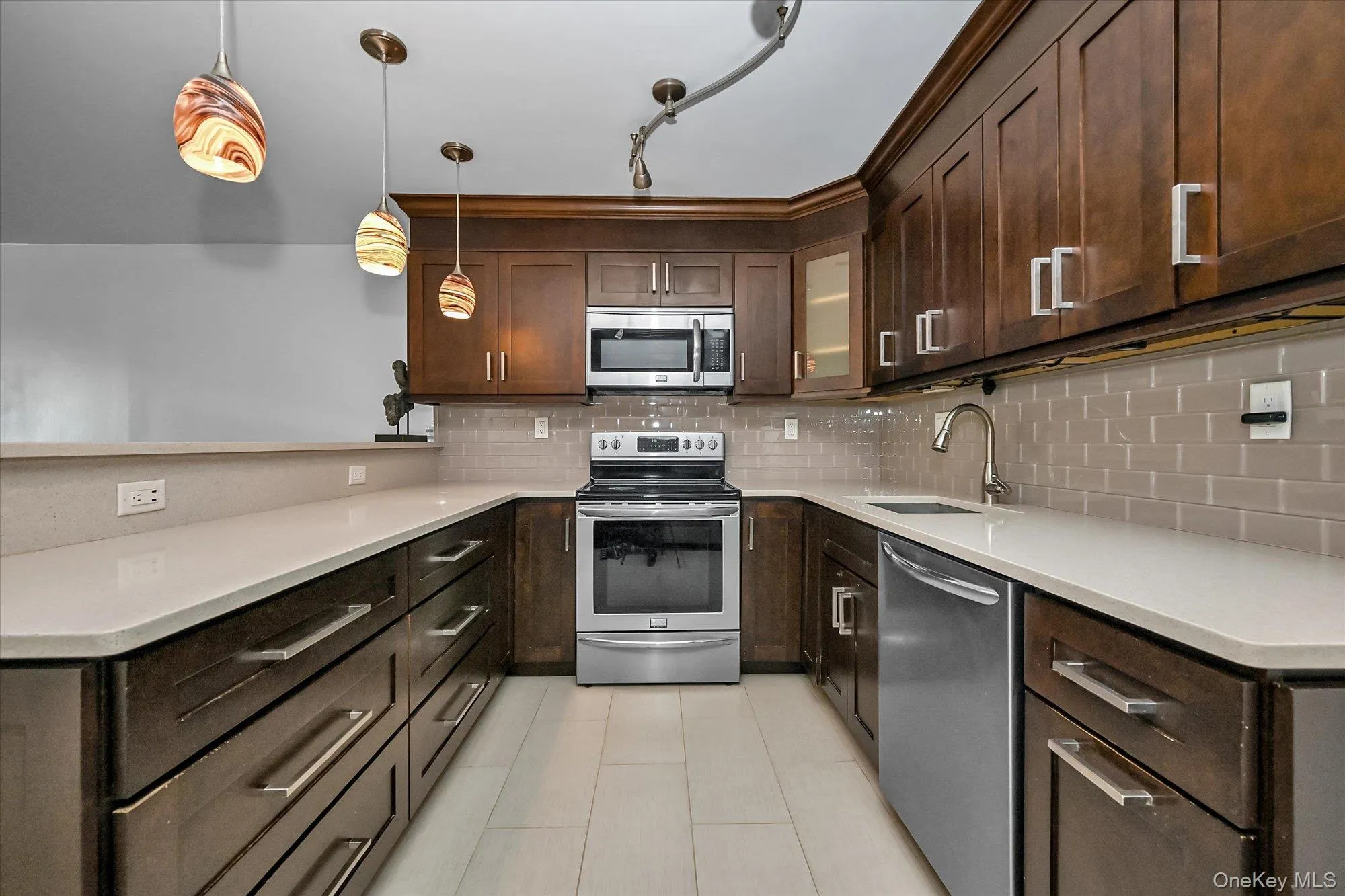 725 Miller Avenue, Hempstead, NY, 2 Bedrooms Bedrooms, 6 Rooms Rooms,2 BathroomsBathrooms,Residential Lease,Idx,Miller,0,954265 725 Miller Avenue, Hempstead, NY, 2 Bedrooms Bedrooms, 6 Rooms Rooms,2 BathroomsBathrooms,Residential Lease,Idx,Miller,0,954265