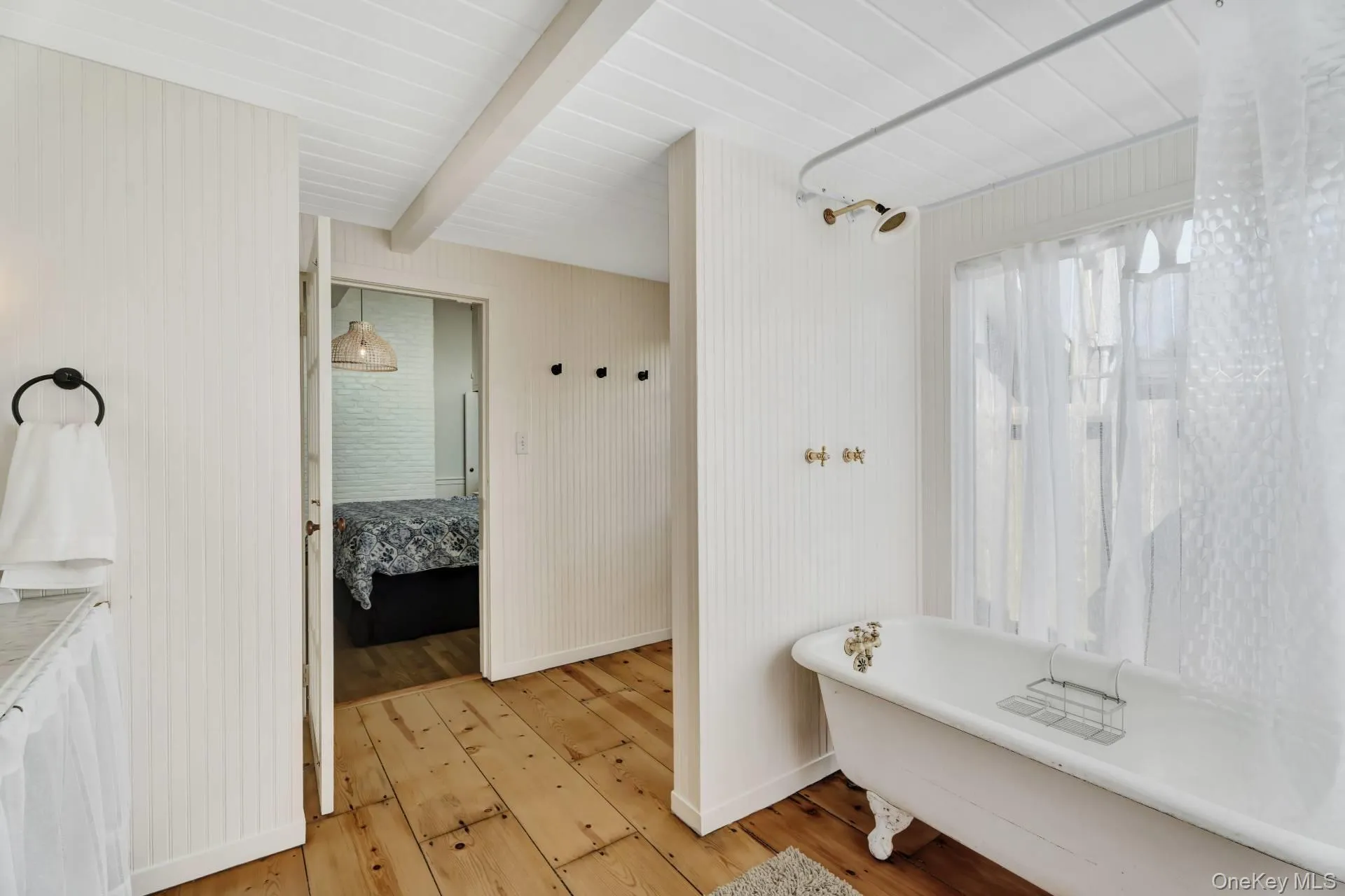 1 Waters Edge Drive, Southampton, NY, 2 Bedrooms Bedrooms, 5 Rooms Rooms,2 BathroomsBathrooms,Residential Lease,Idx,Waters Edge,0,954317 1 Waters Edge Drive, Southampton, NY, 2 Bedrooms Bedrooms, 5 Rooms Rooms,2 BathroomsBathrooms,Residential Lease,Idx,Waters Edge,0,954317